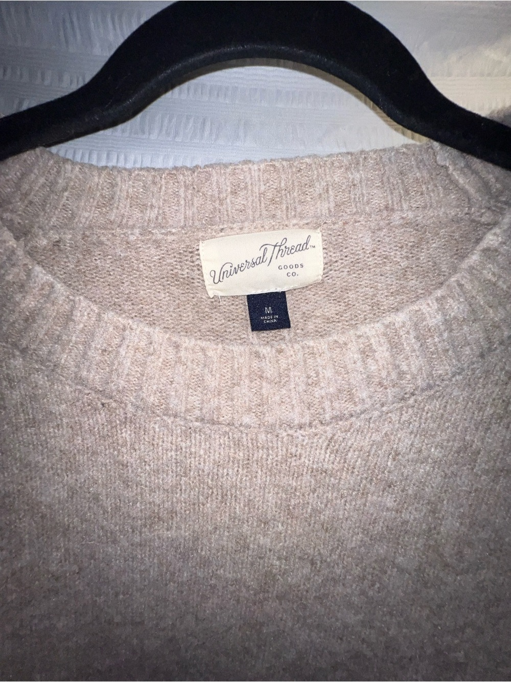 Universal Thread Men’s Oatmeal Crewneck Sweater - Neutral Tan Knit